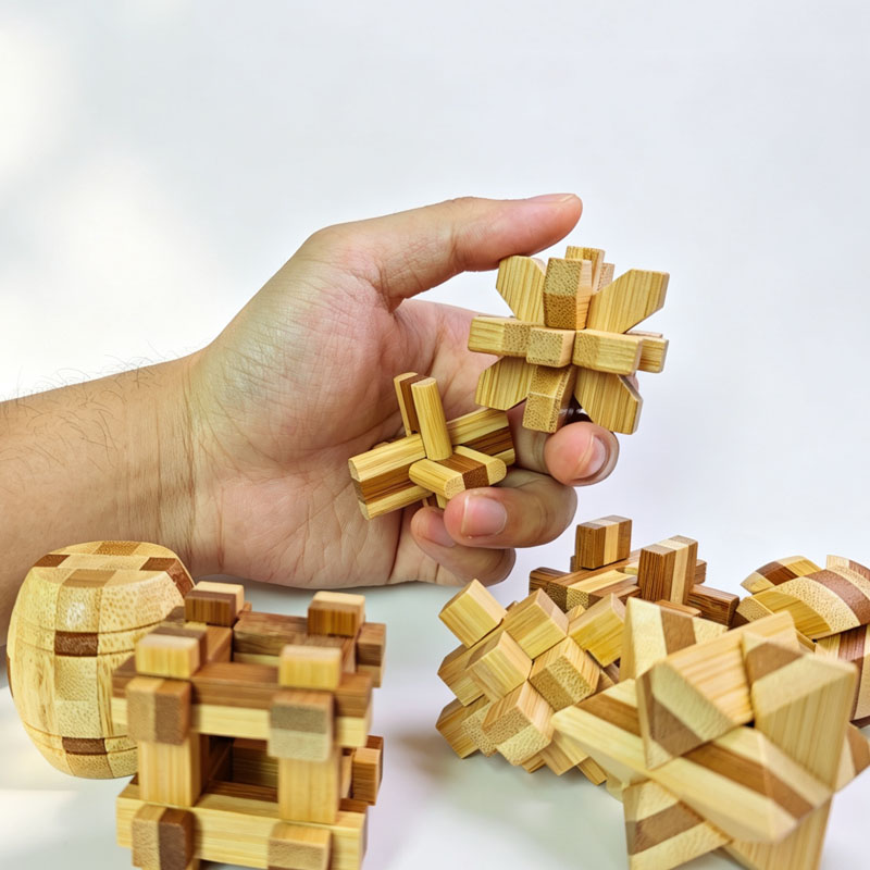 NEW 4.5CM Lu Ban Lock Puzzle B - Woodworking Kids Toys 评论和价格